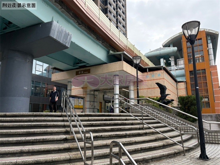 南方莊園旁近捷運都更店面