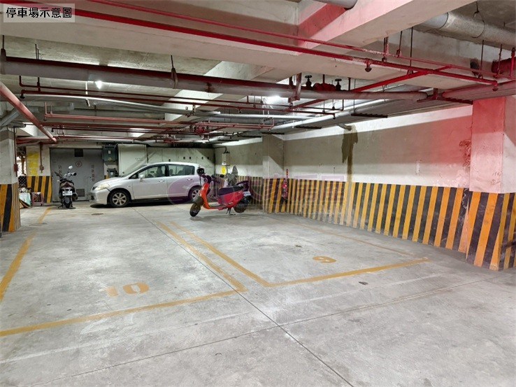 仁德新貴四房+車位