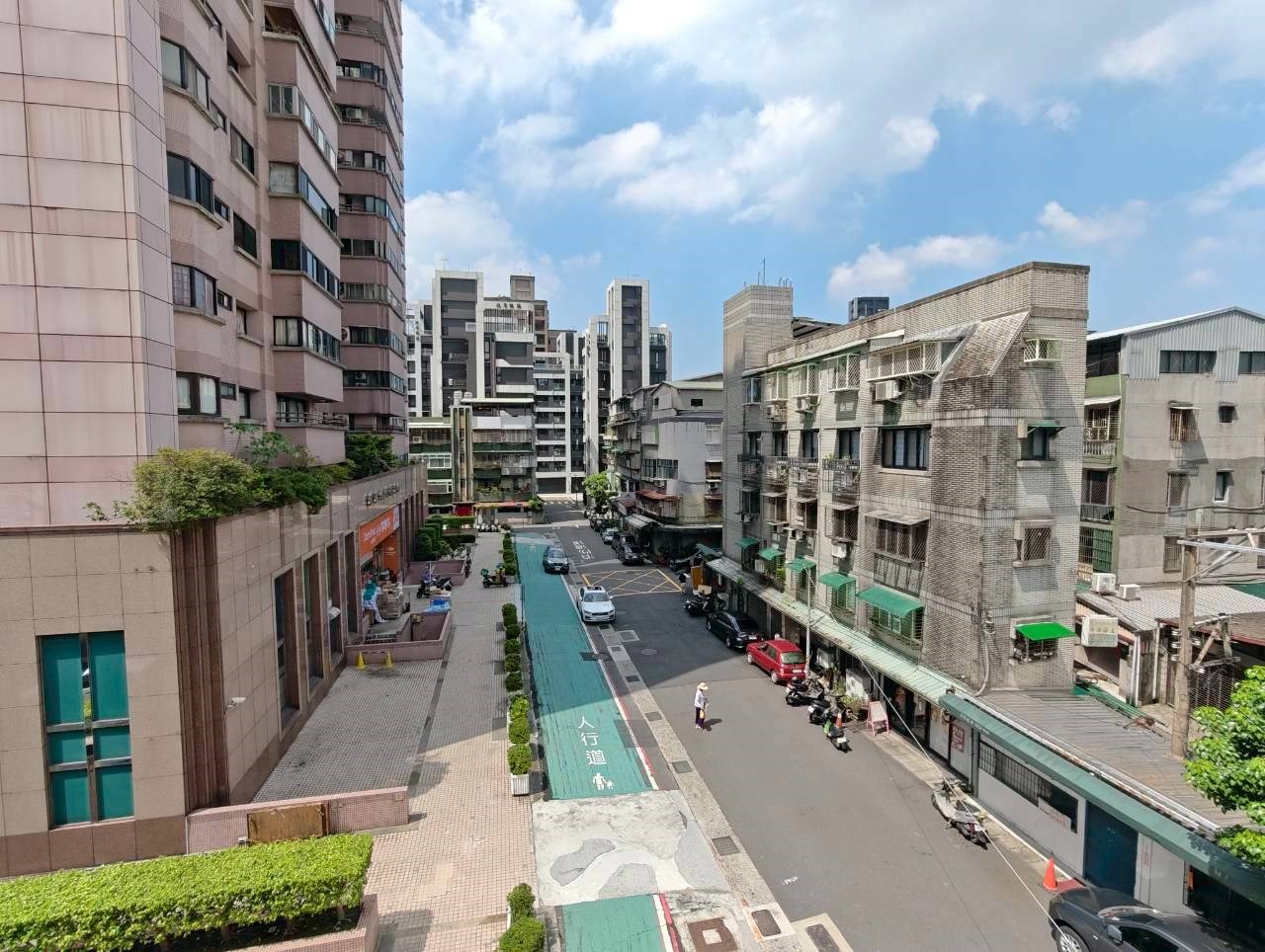捷運景美站靜巷邊間
