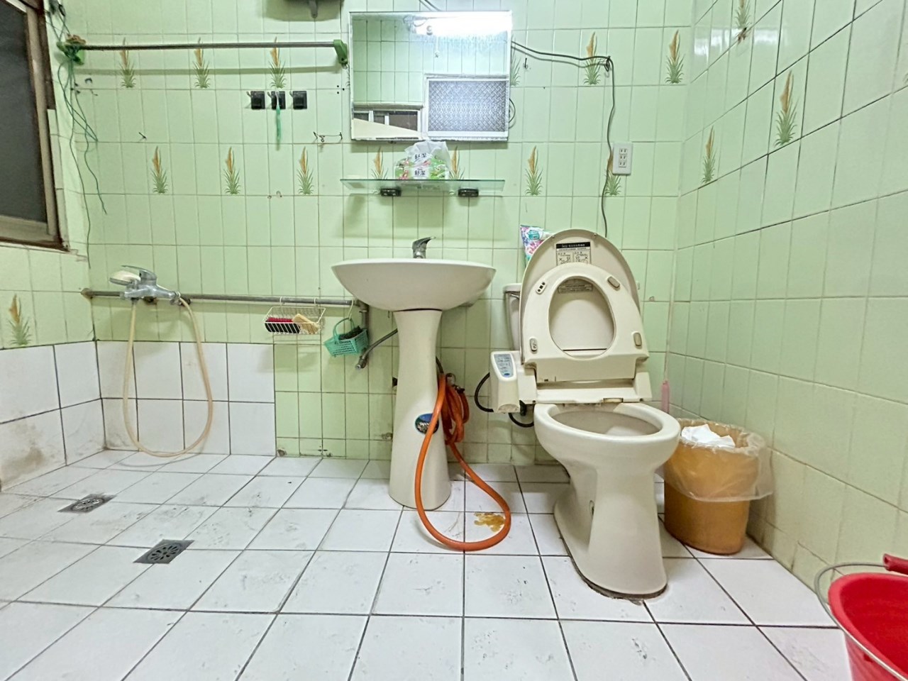 板橋運動中心成家二樓